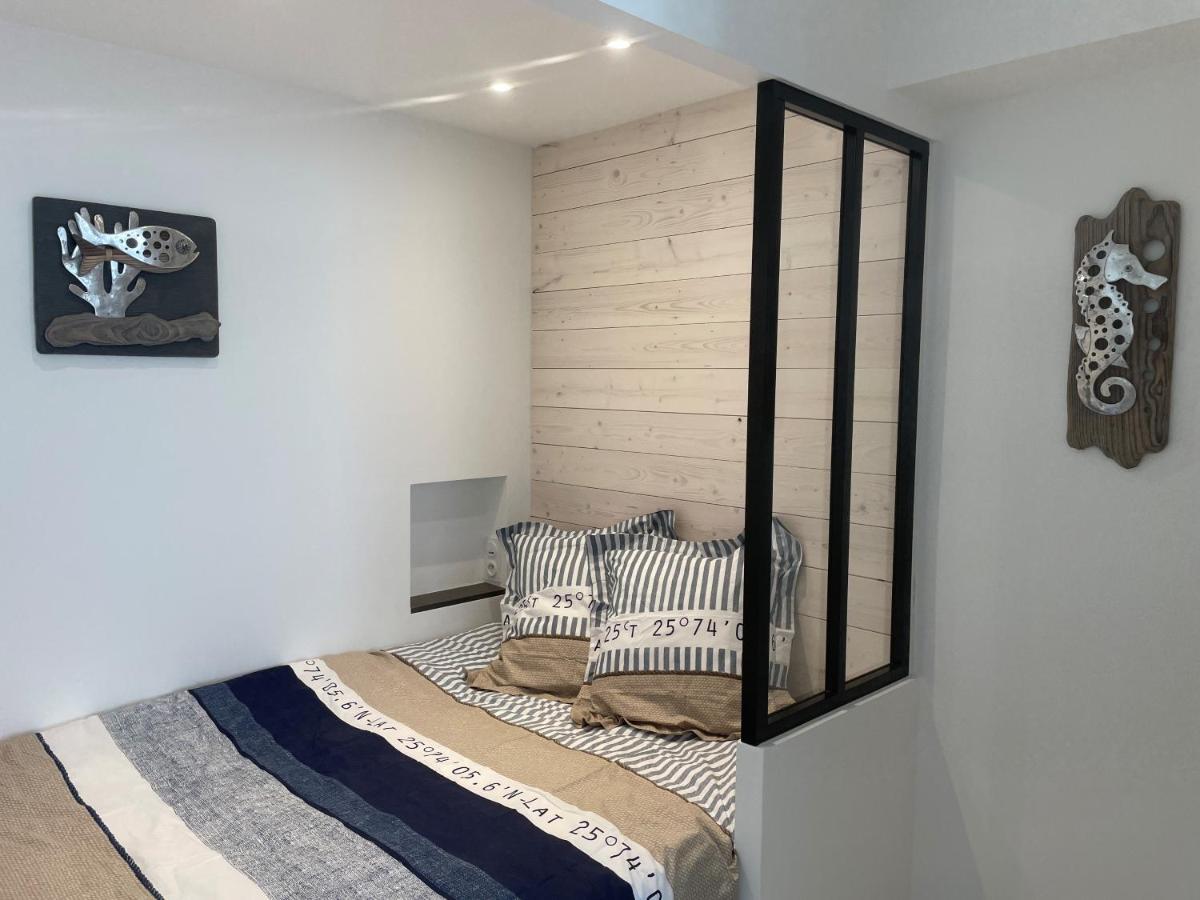 Le Petit Navire Apartment La Flotte Ngoại thất bức ảnh