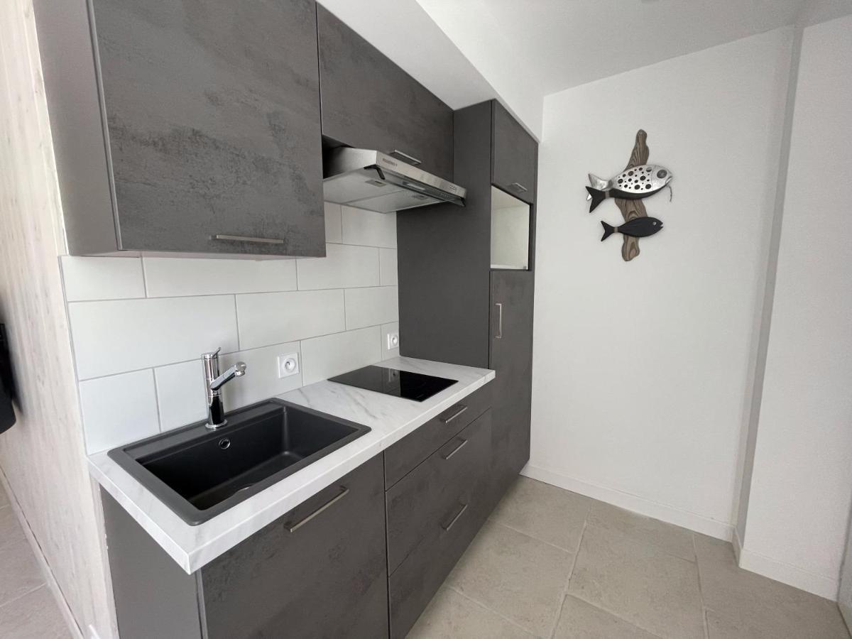Le Petit Navire Apartment La Flotte Ngoại thất bức ảnh