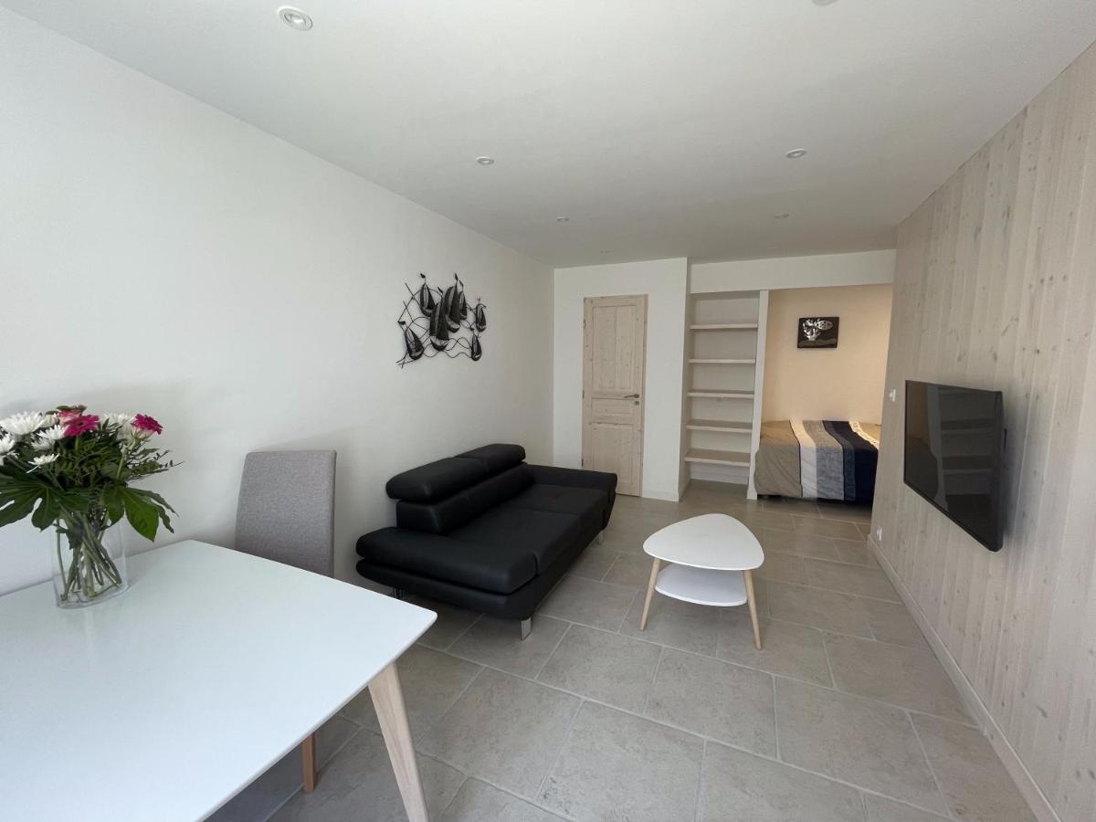 Le Petit Navire Apartment La Flotte Ngoại thất bức ảnh