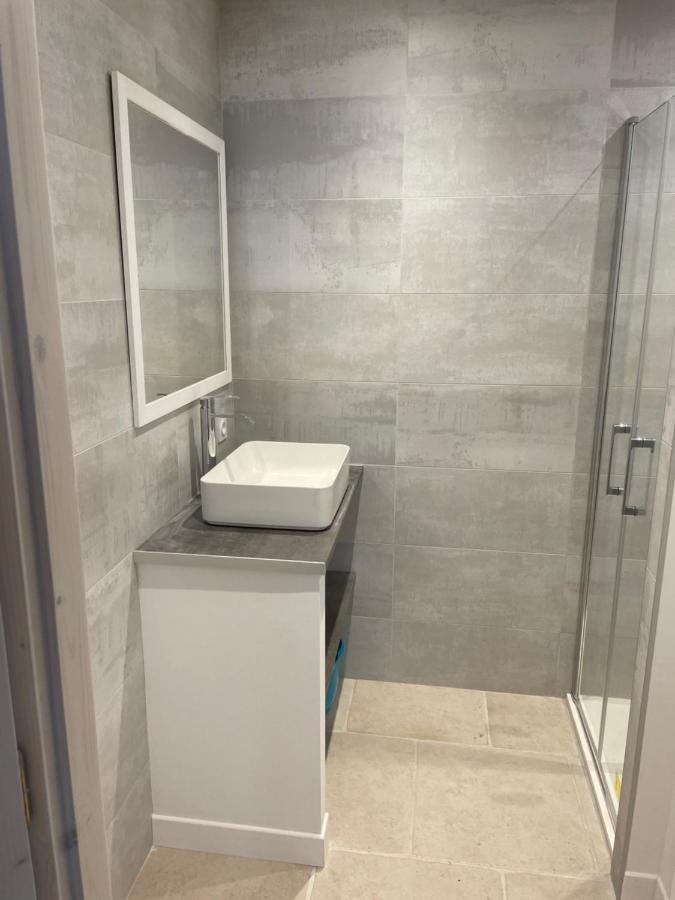 Le Petit Navire Apartment La Flotte Ngoại thất bức ảnh